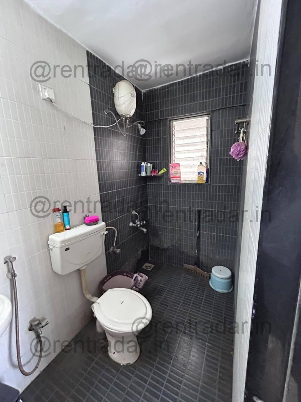 Room Available at Pimple Saudagar