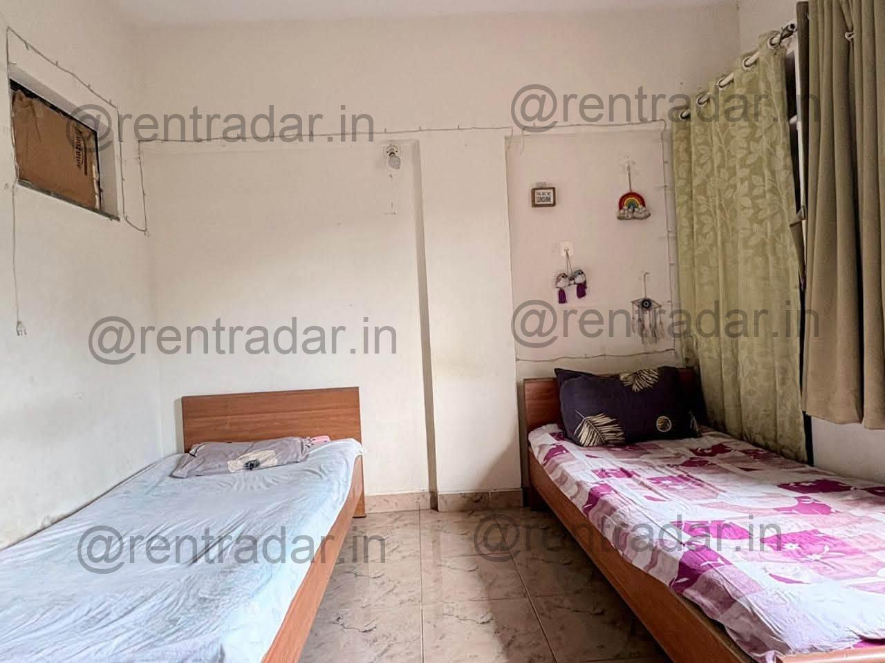 Room Available at Viman Nagar