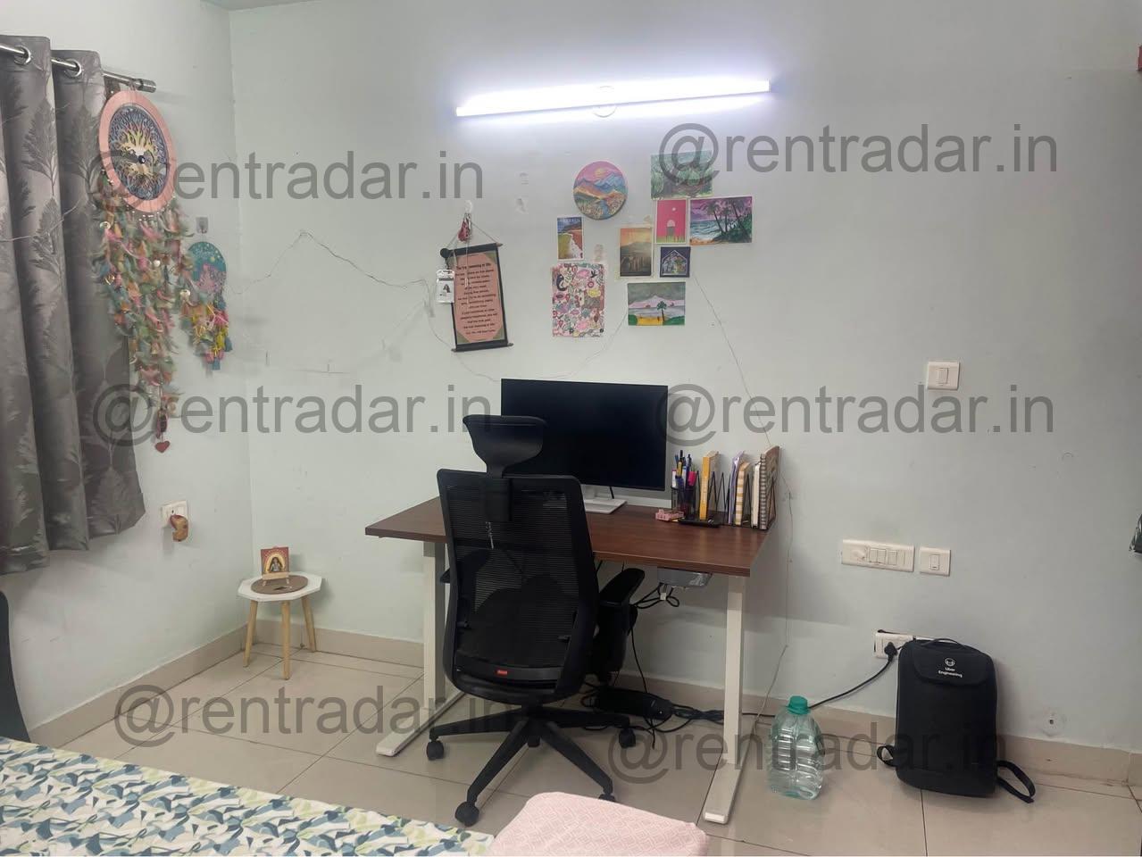 Room in 3bhk at Sarjapur Main Road (sjr Palazza City)