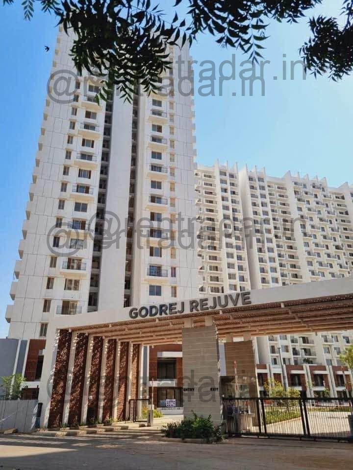 Room in 3 Bhk at Keshavnagar (godrej Rejuve)