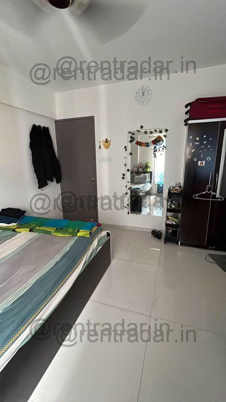 Room in 3 Bhk at Hinjewadi