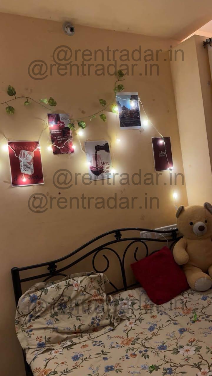 Room in 3 Bhk at Sus, Near Baner (windows Cooperative Housing Society)
