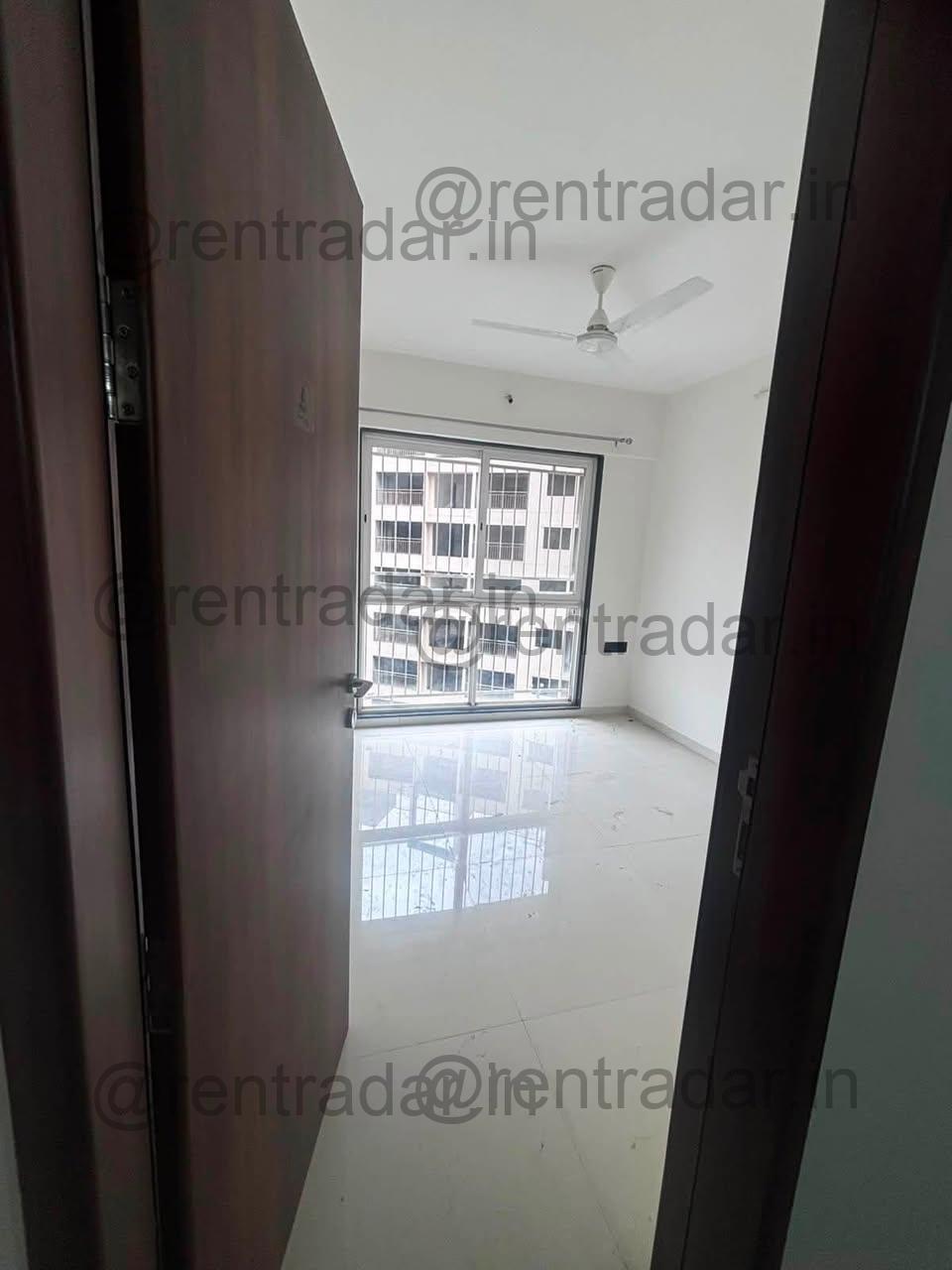 Room in 3 Bhk at Dhanori