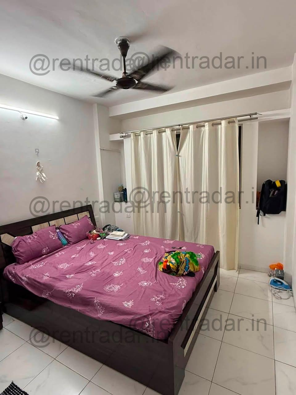 Room in 2bhk at Viman Nagar (neco Garden)