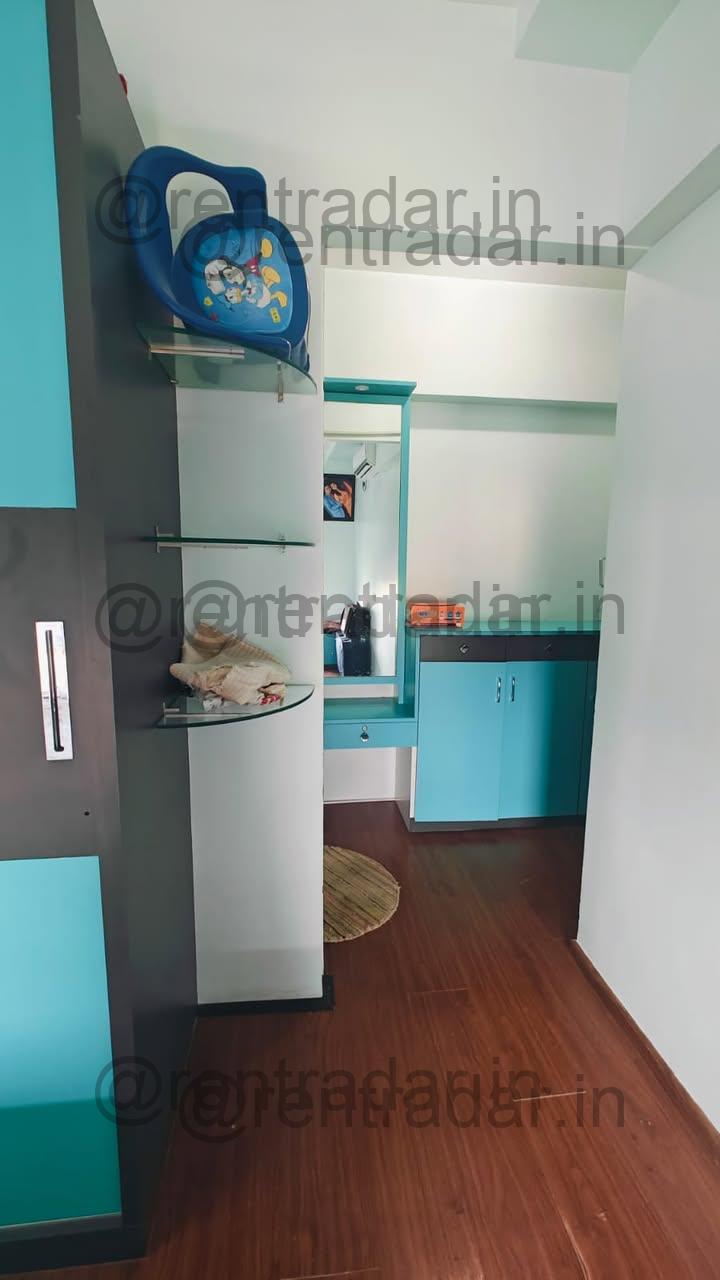 3 Bhk For Rent at Amanora Future Tower (amanora Future Tower)