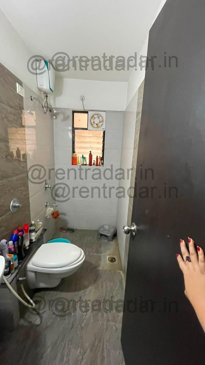 Room in 2bhk at Ivy Botanica (ivy Botanica)
