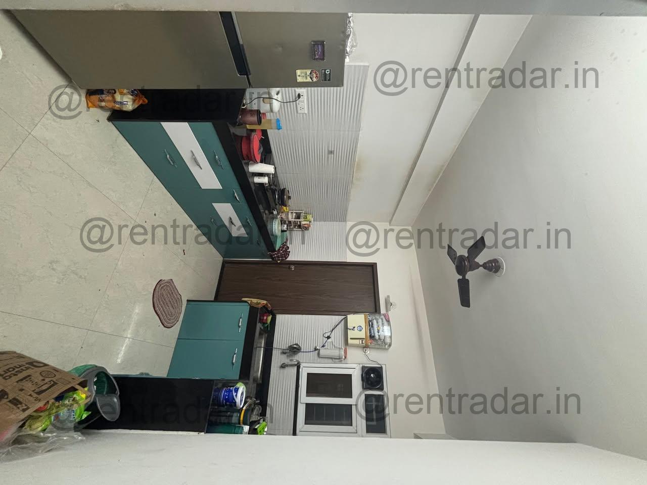 Private Room in 3bhk at Upper Kharadi (majestique Towers)