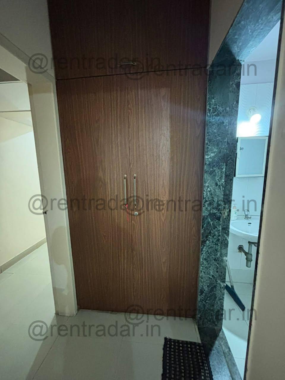 Room in 3bhk at Kharadi