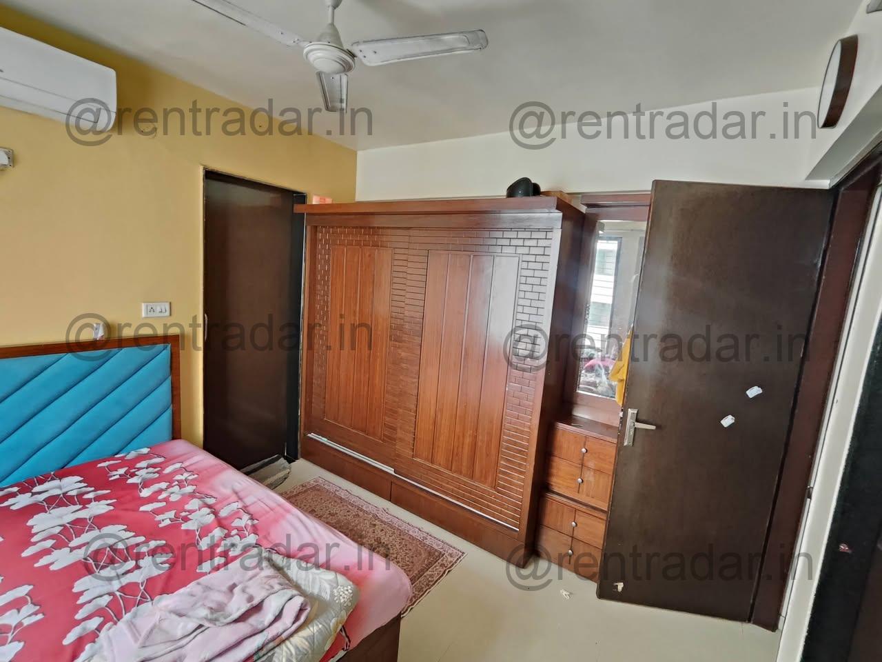 Room in 2 Bhk at Hadapsar (dreams Nandini Society)