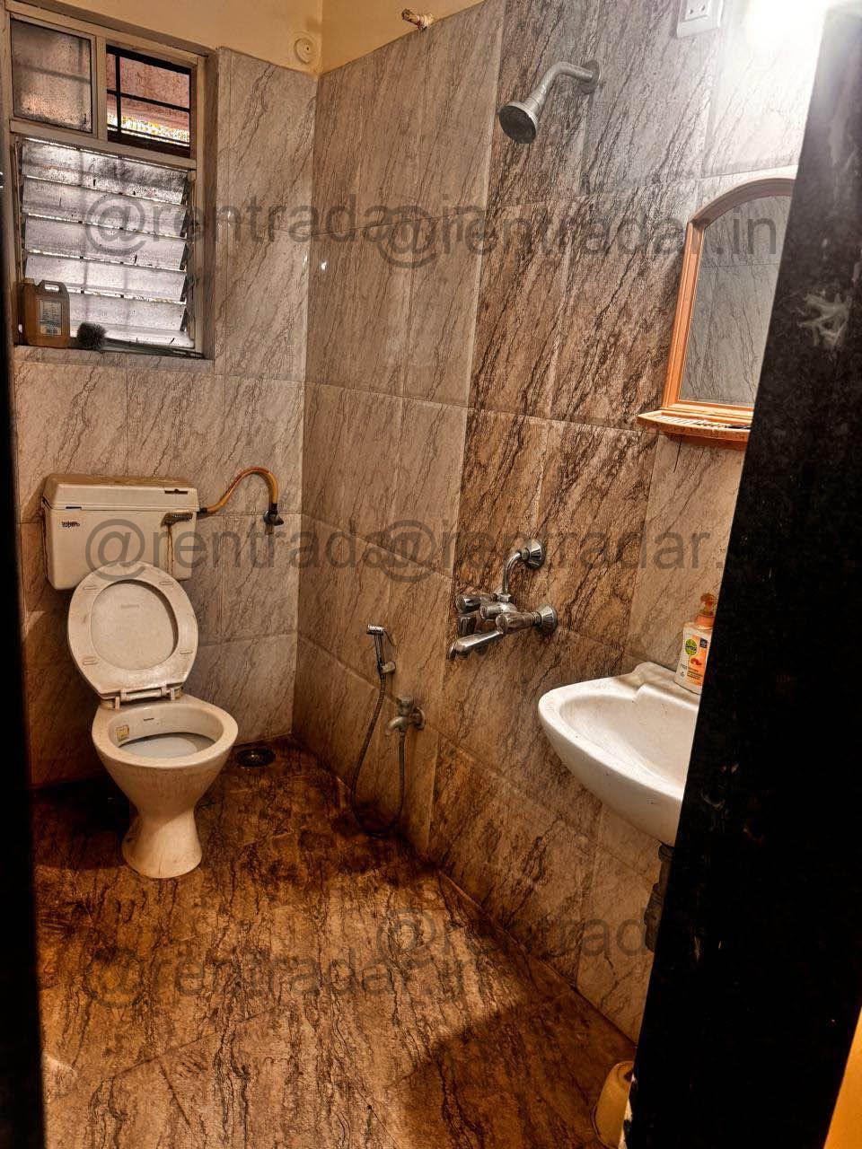 Private Room in 2bhk at Pune, MH