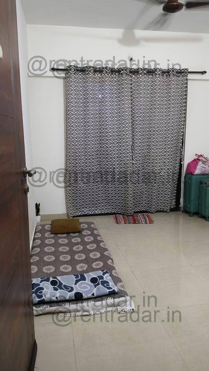 Private Room in 3 Bhk at Keshavnagar (vastushree Adrina)