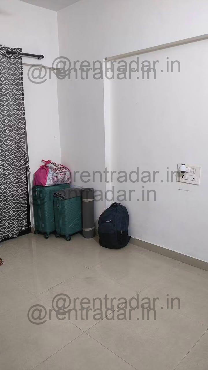Private Room in 3 Bhk at Keshavnagar (vastushree Adrina)