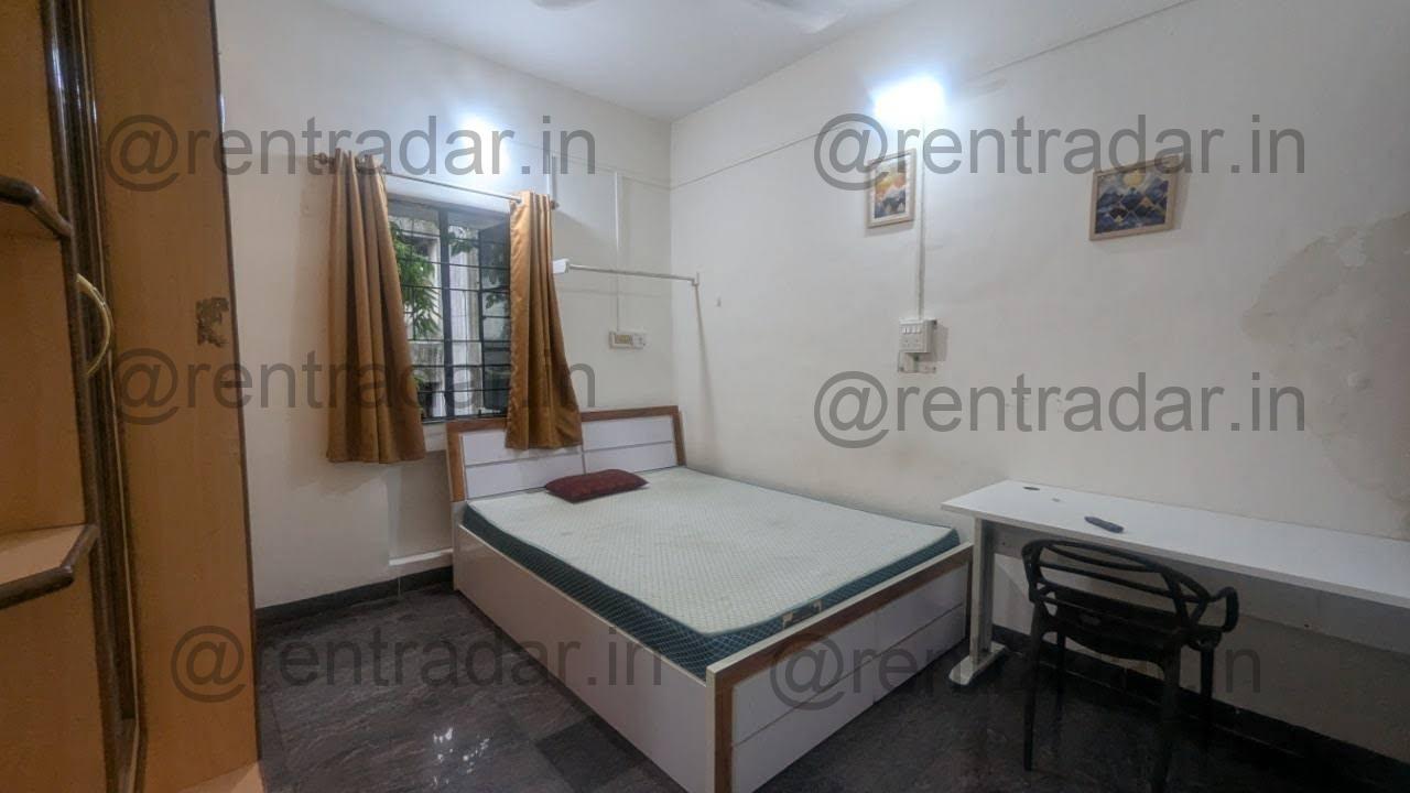 Room in 4 Bhk at Kothrud