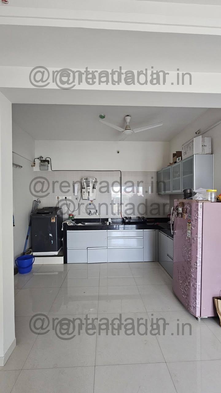 Room in 2bhk at Kharadi (nyati Elysia)