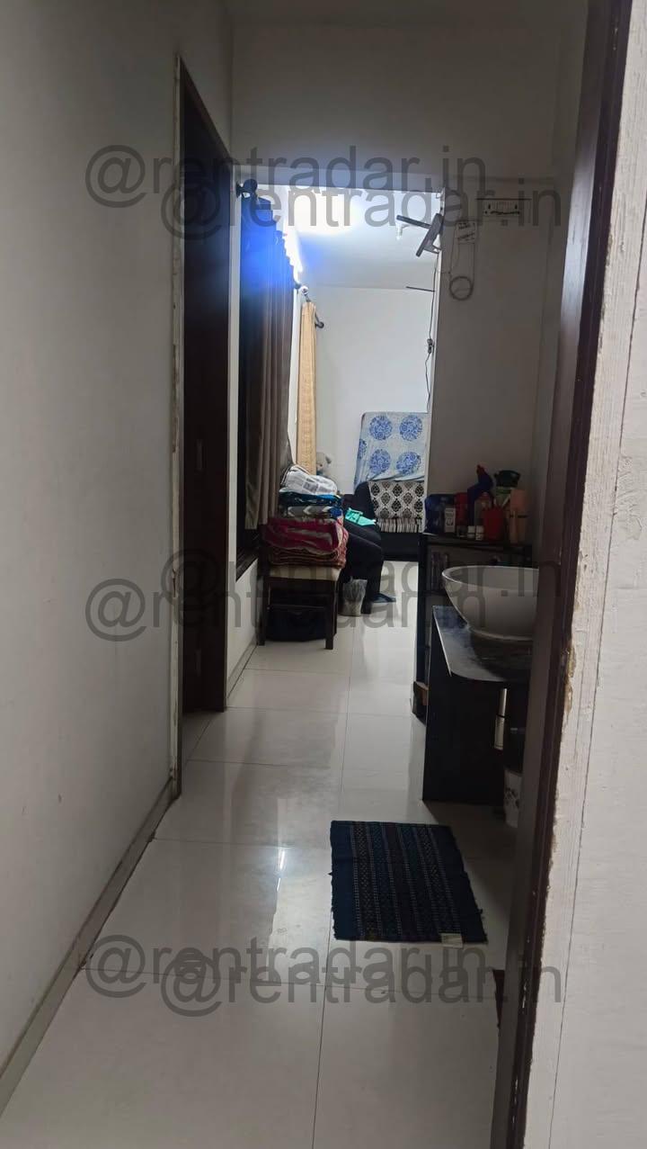 Room in 2bhk at Wakad (la Melosa Apartment)