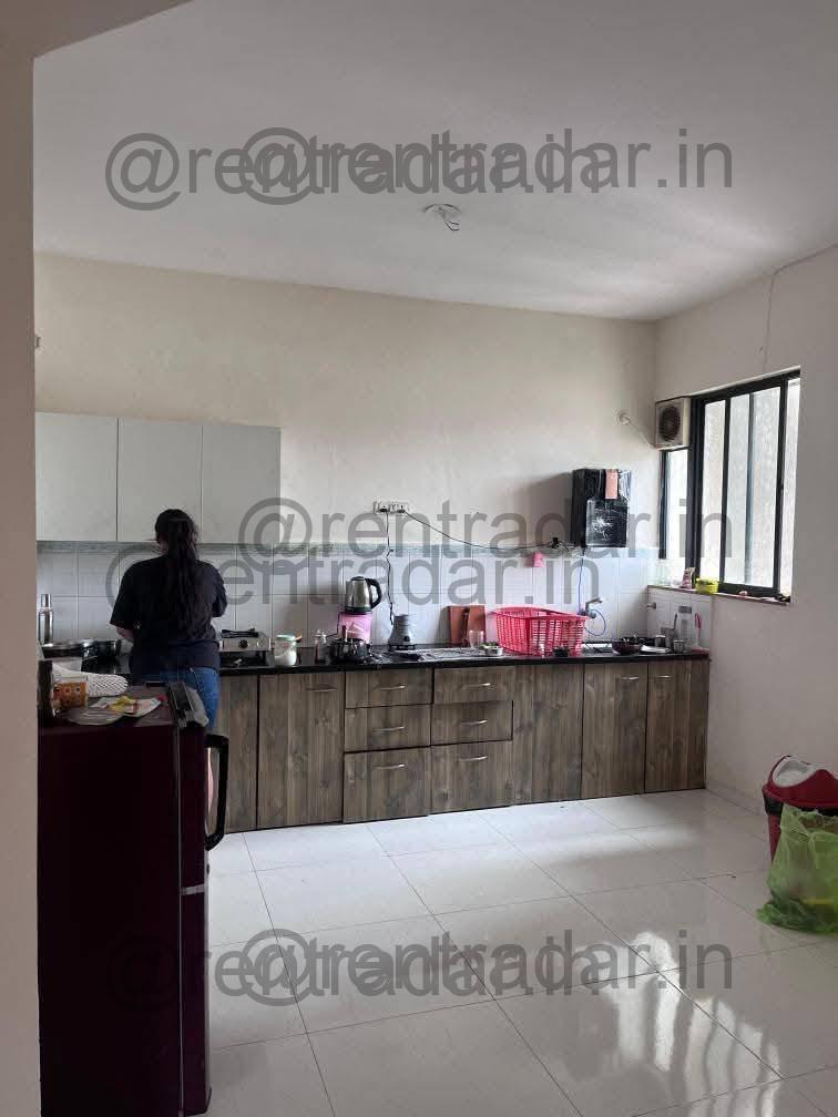 Room Available at Baner (shroff Soleno)