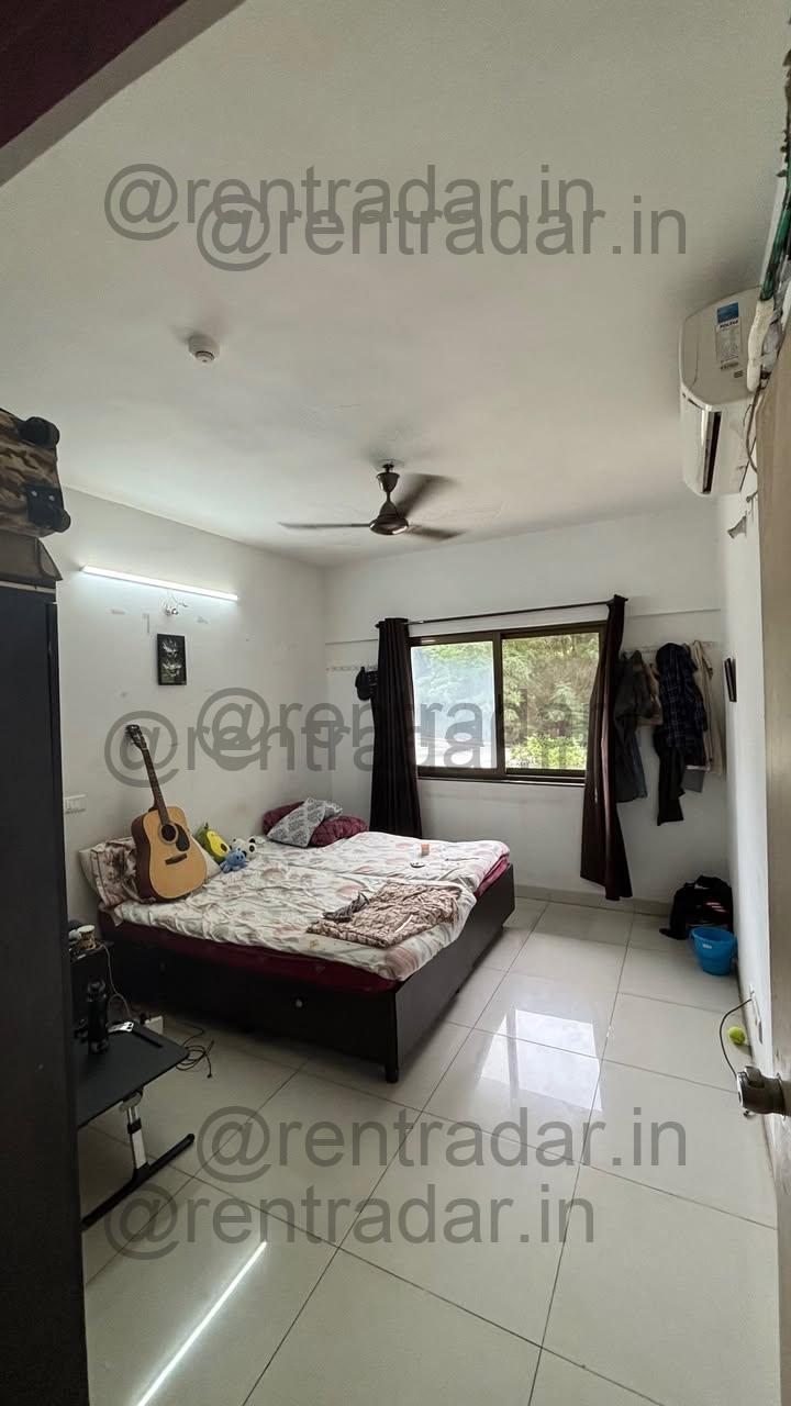 Room in 3bhk at Hinjewadi