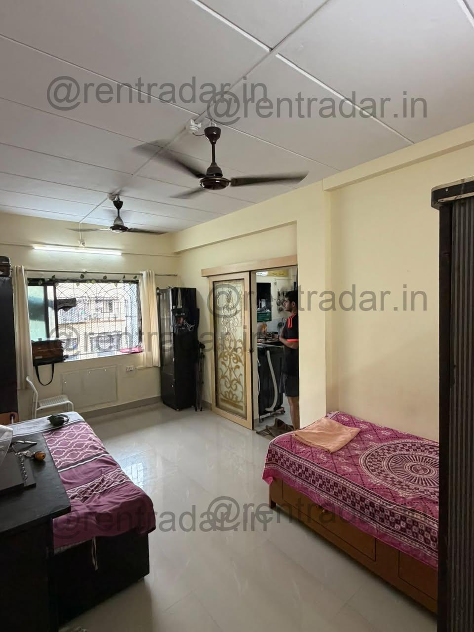 Room in 1bhk at Patliputra Nagar (3c- Breeze Building)