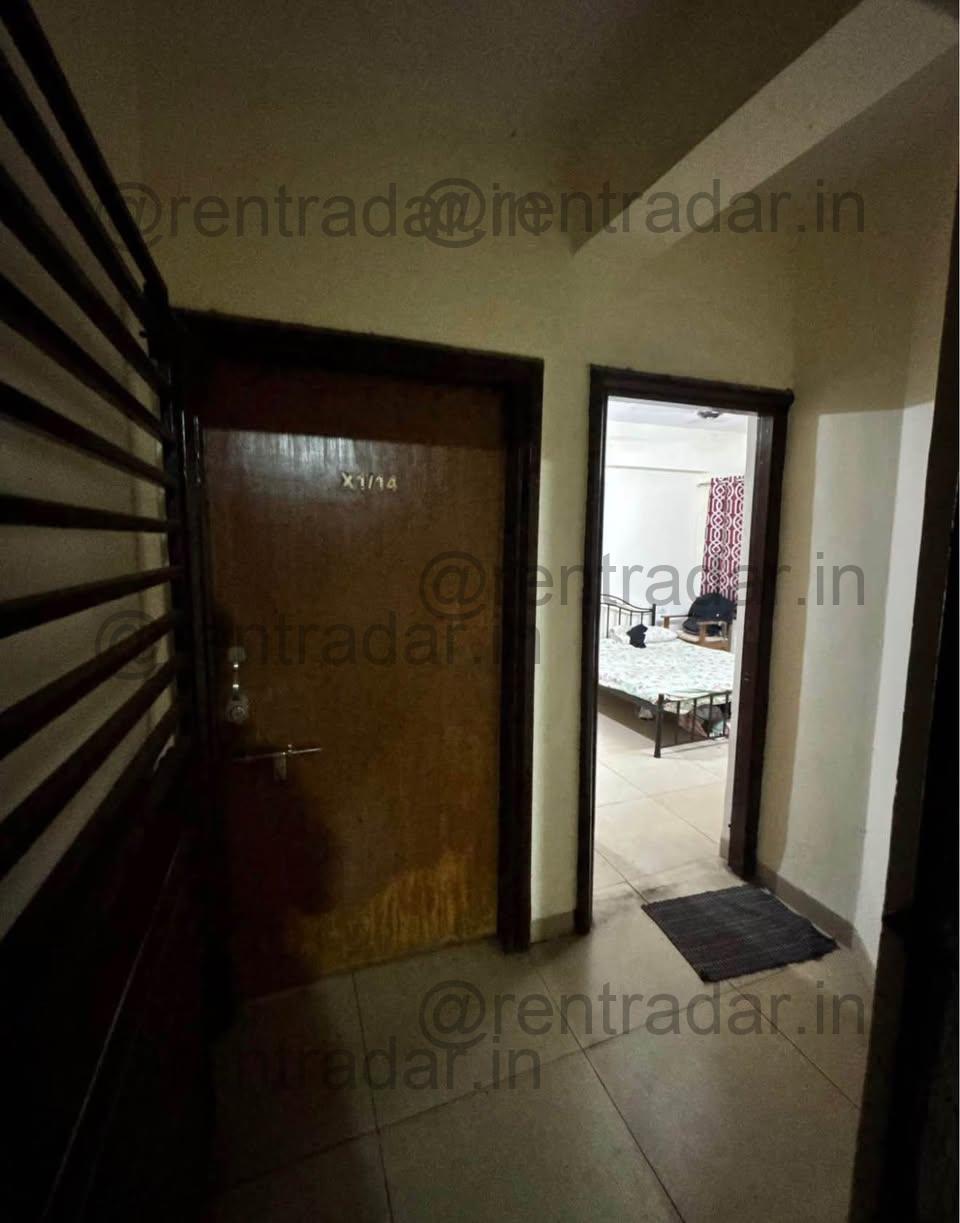 Room in 4bhk at Awho Hadapsar Colony