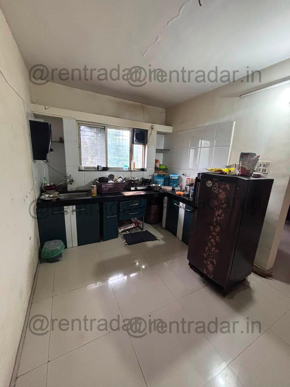 Room Available at Baner (crystal Avenue Society)