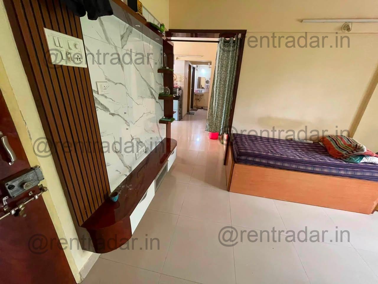Room Available at Balewadi (narayani Apartment)