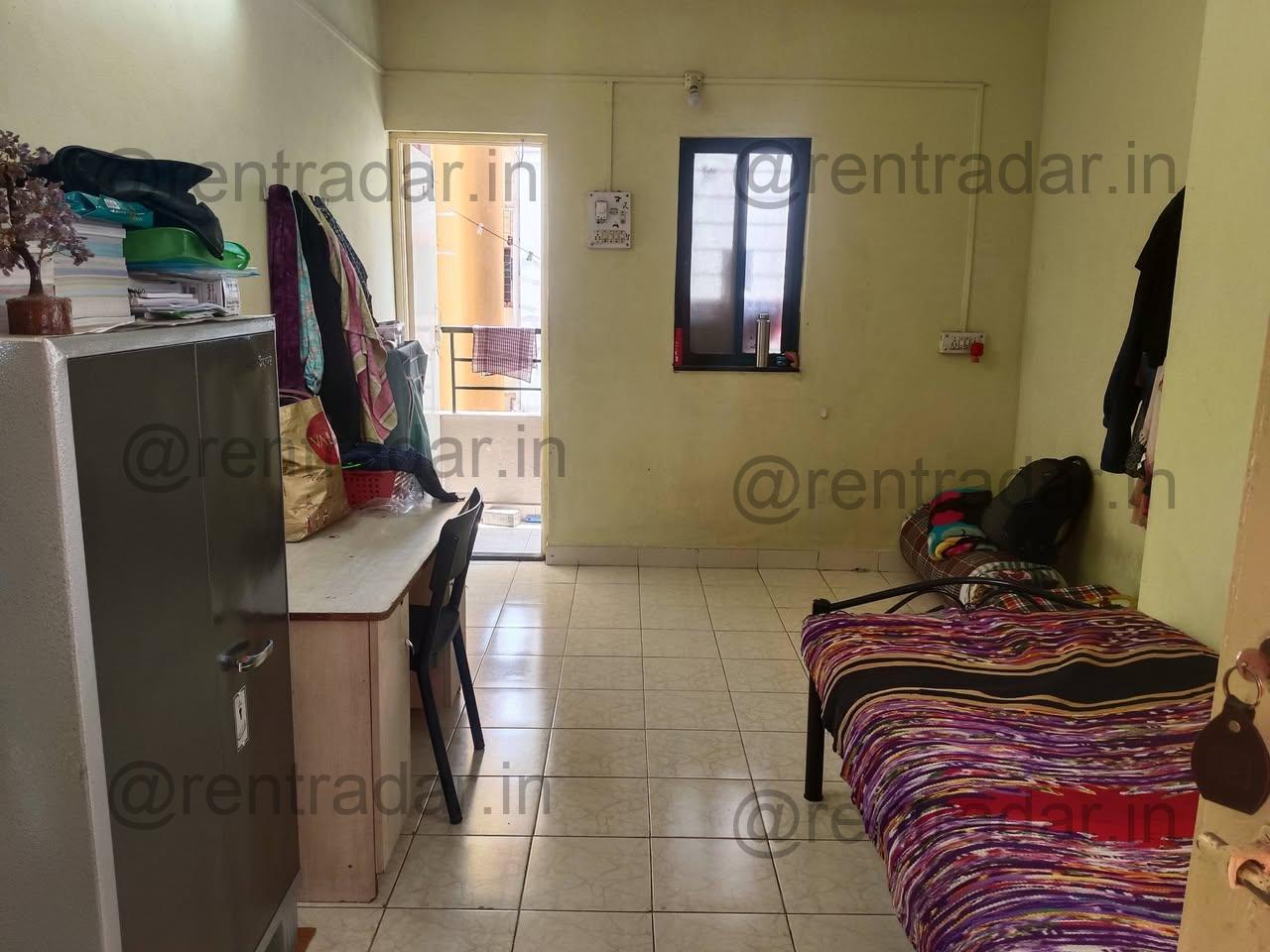 Room in 1 Bhk at Karvenagar-shahu Colony (muktai Apartment)