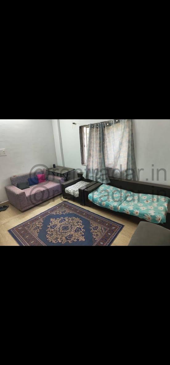Room in 2 Bhk at Mundhwa
