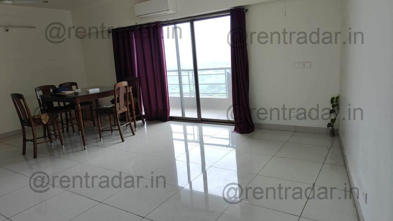 Room in 3bhk at Blueridge
