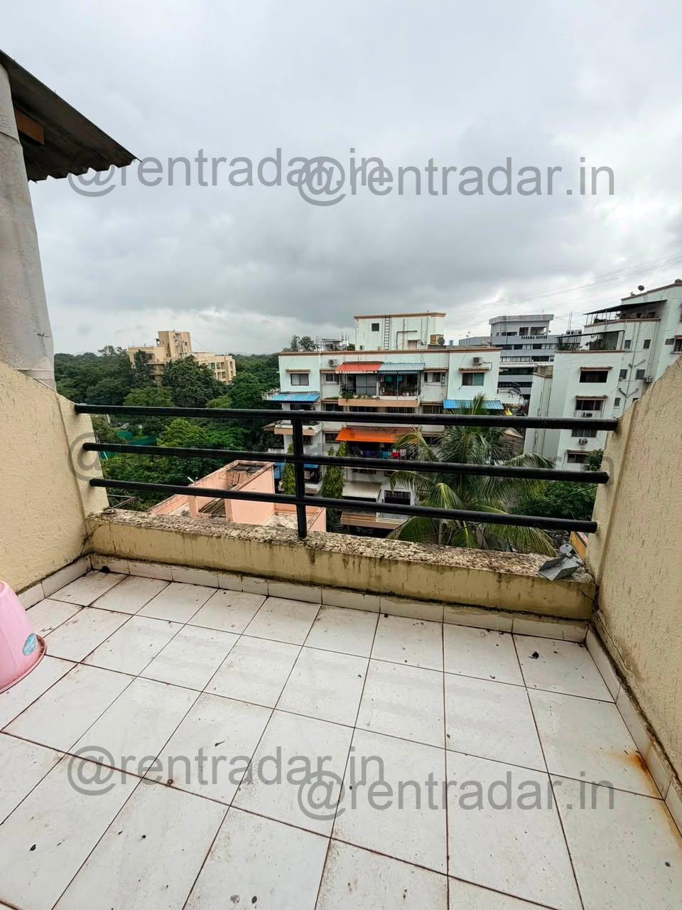 Room in 2bhk at Viman Nagar (riddhi Enclave Society)