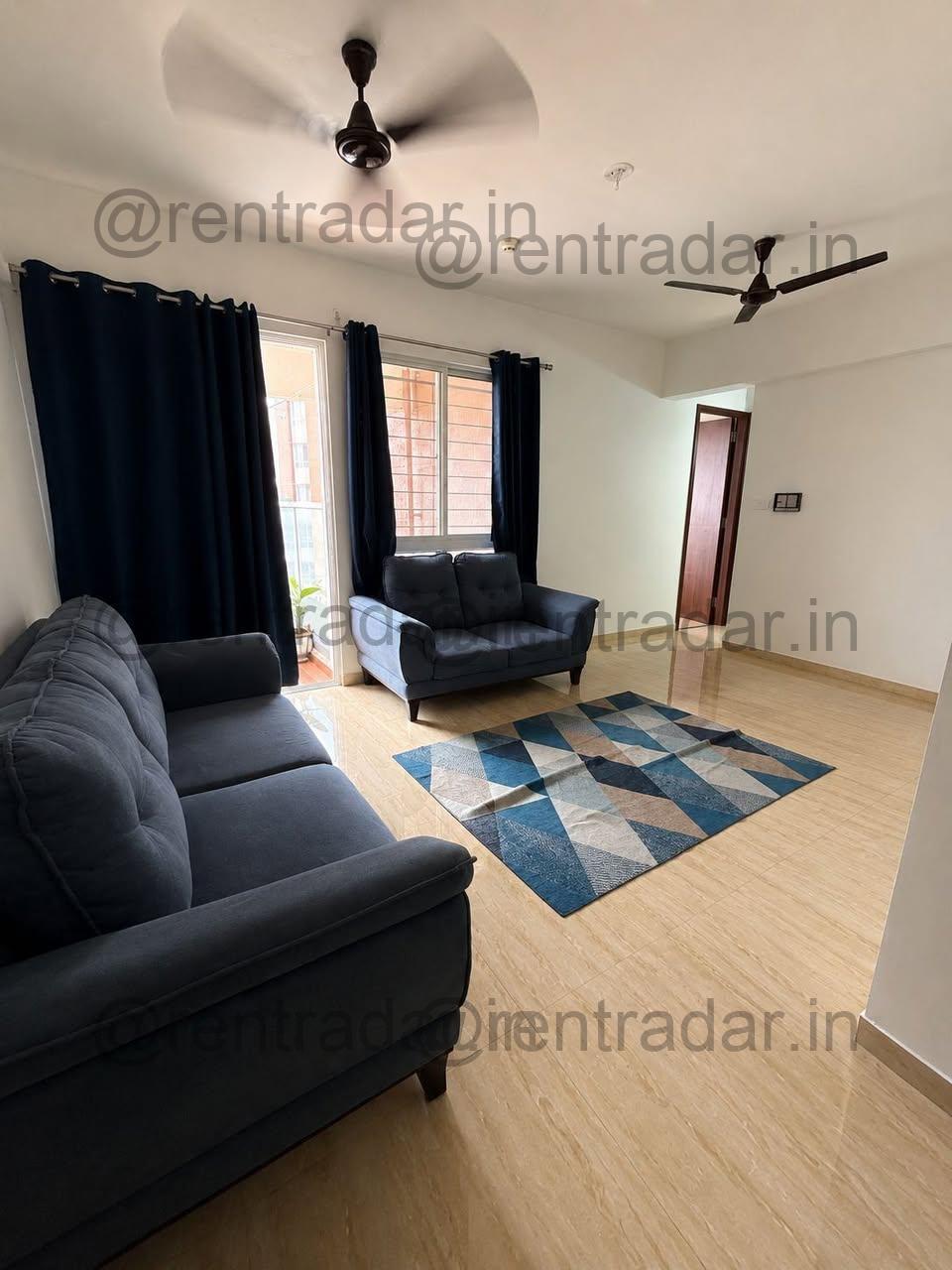 Room in 2bhk at Near Blue Ridge / Vtp Bel-air