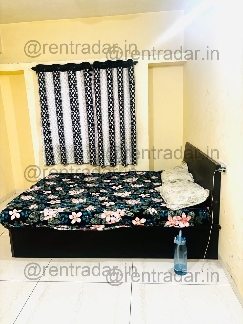 Room in 3bhk at Gulmohar Park, Mhalunge–nande Road, Waghjai Nagar