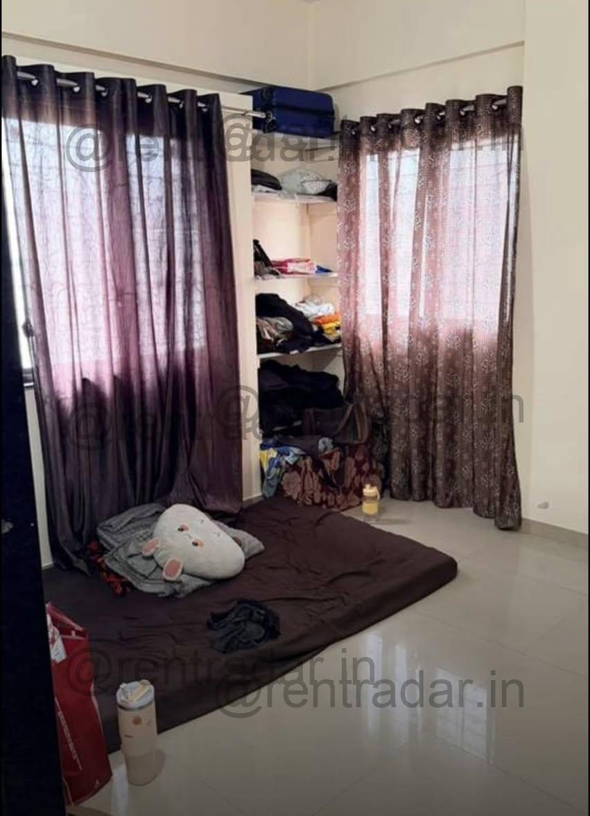 Flatmate Required in Unfurnished at Thergaon