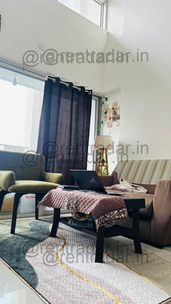 Room in 2 Bhk at Kharadi (gera World of Joy)