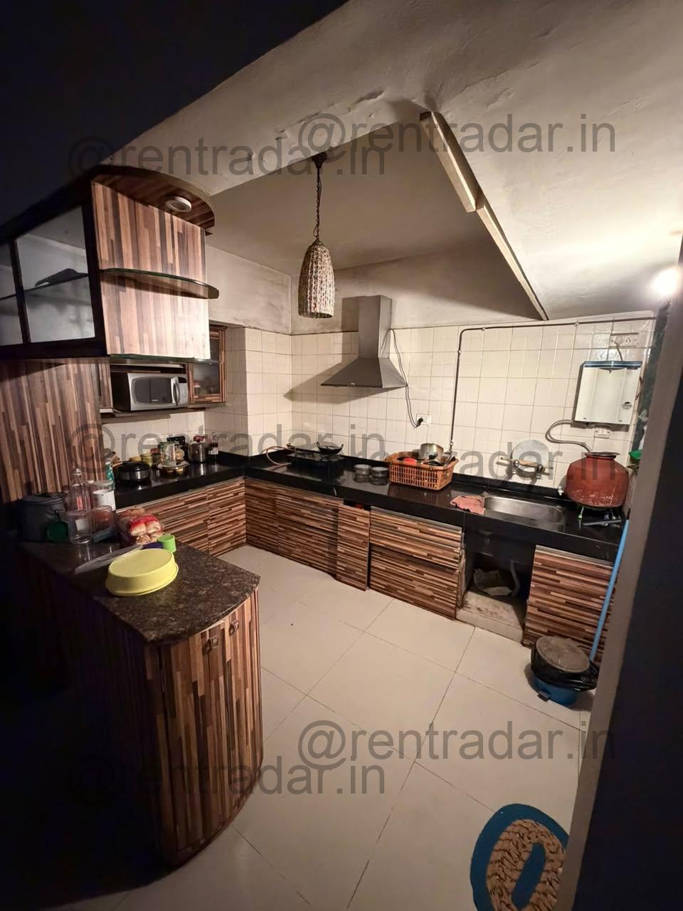 Private Room in 3 Bhk at Kharadi (accolade Society)