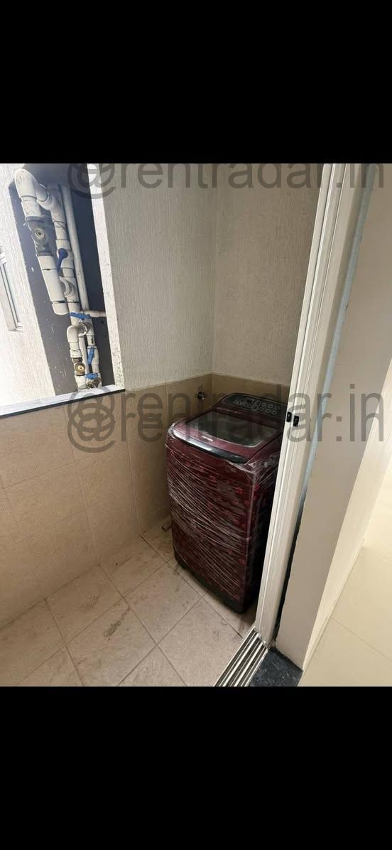 Room in 3bhk at Hinjewadi (park Astra)