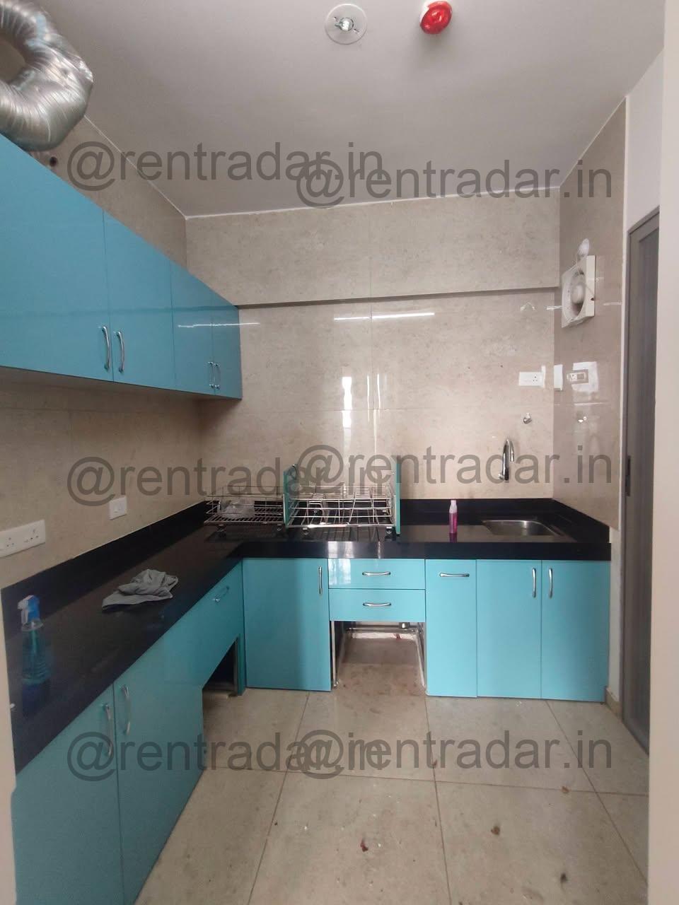 Private Room in 2bhk at Kharadi (vj Enchante Kharadi)