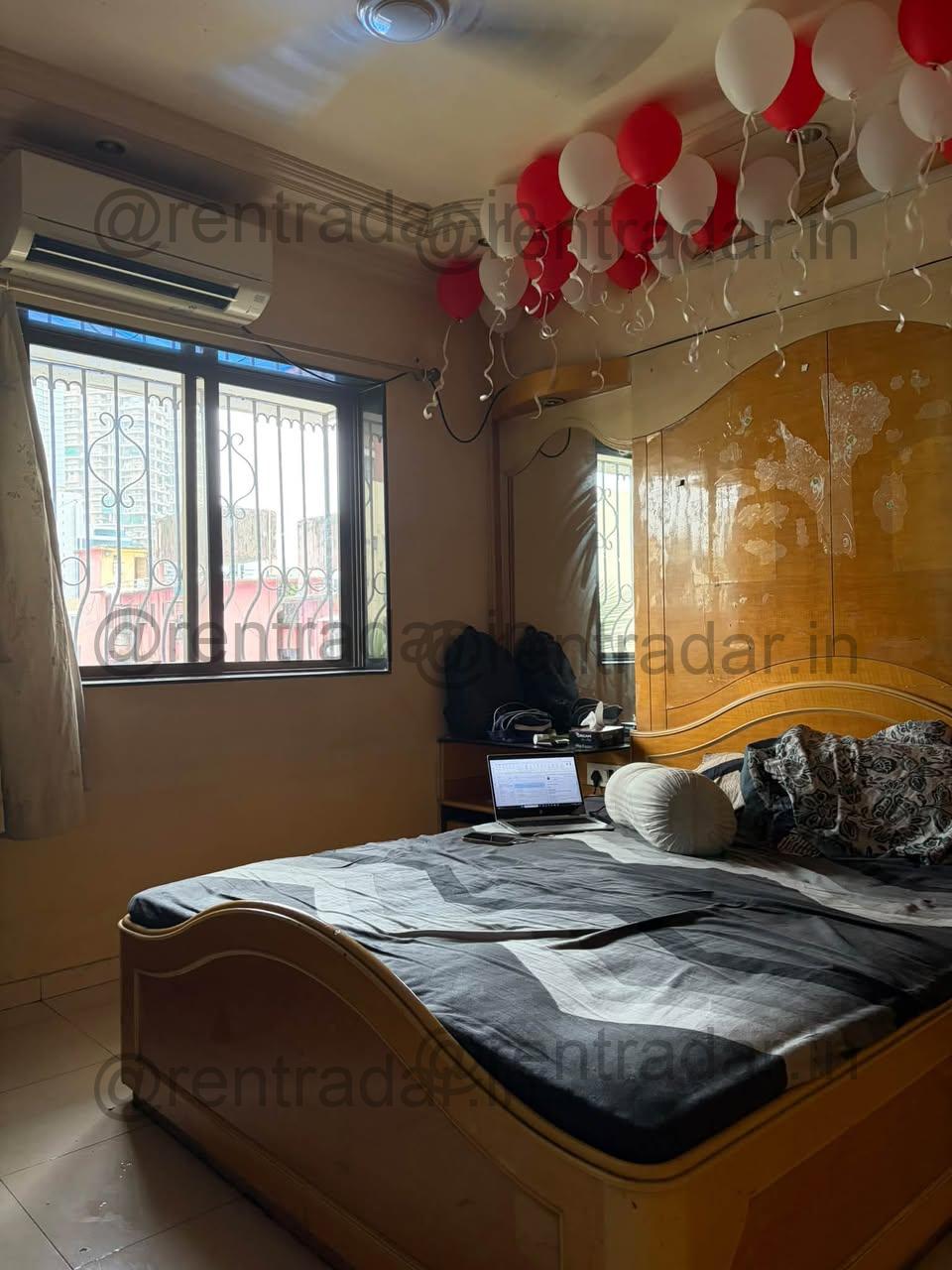 Room in 2bhk at Prabhadevi