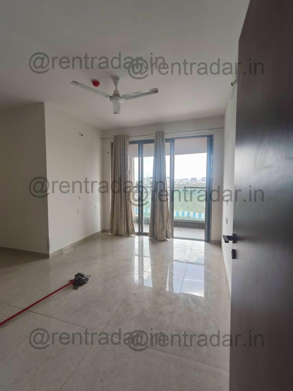 Private Room in 2bhk at Kharadi (vj Enchante Kharadi)