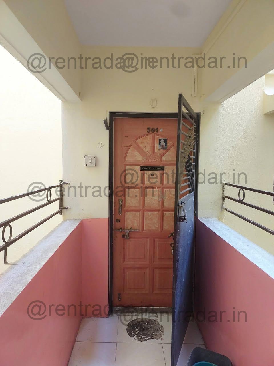 Room in 3bhk at Vardhaman Residency Hadapsar (vardhaman Residency)