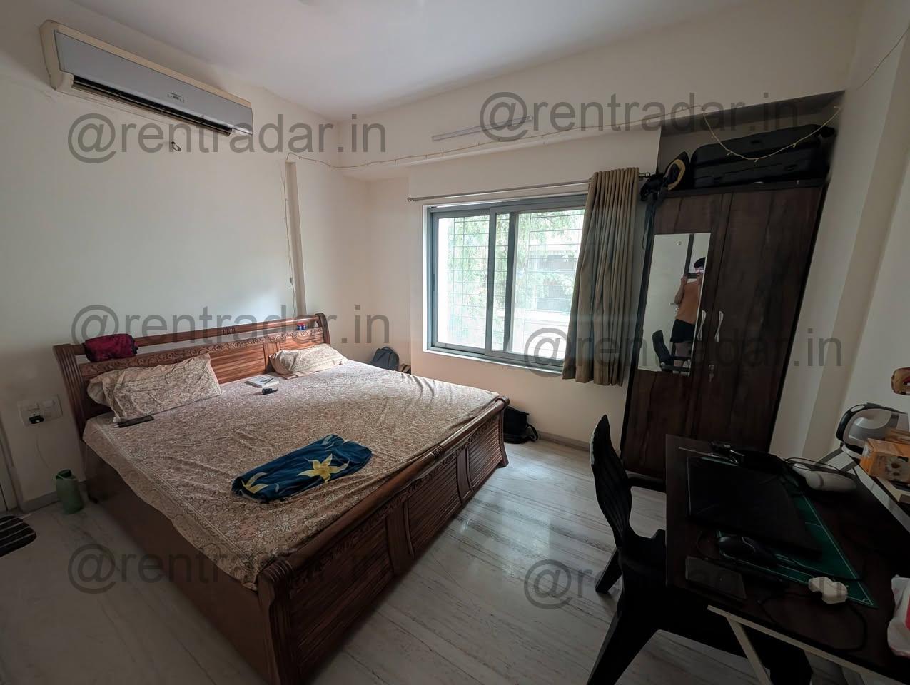 Private Room in 3 Bhk at Baner