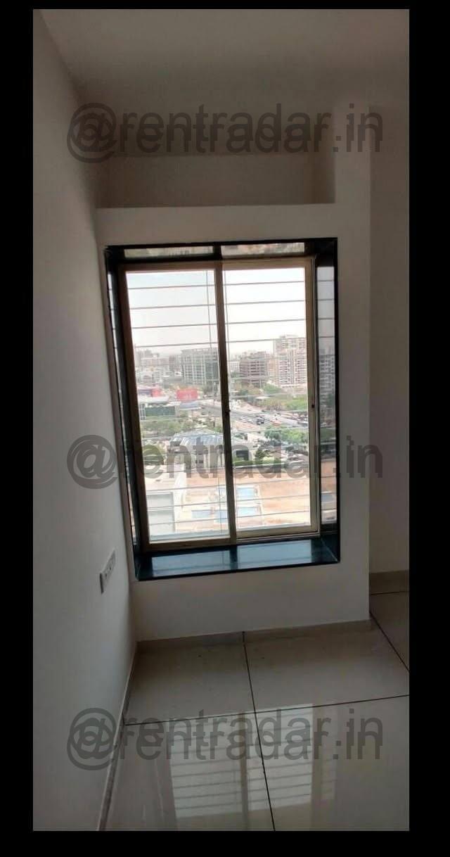 2bhk For Rent at Near Phoenix Mall of Millennium