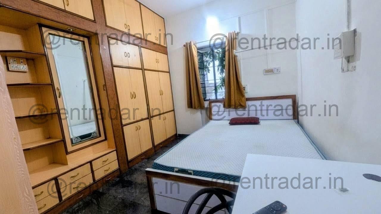 Room in 4 Bhk at Kothrud Stand Square
