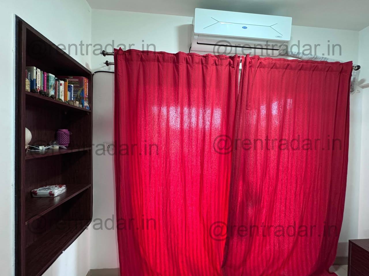 Room in 3bhk at Park Island Society
