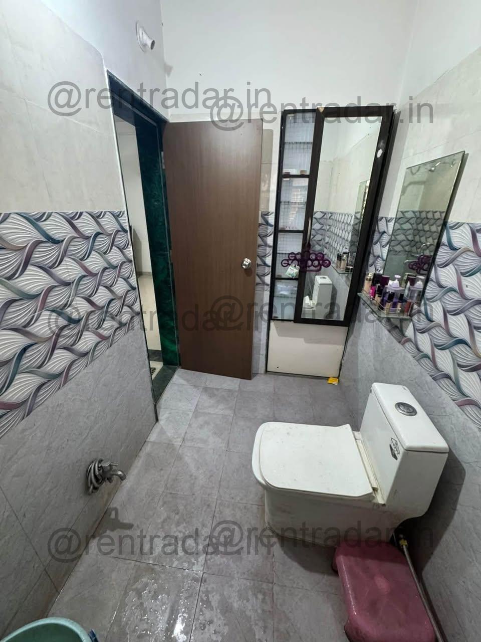 Room in 3bhk at Koregaon Park Lane 5