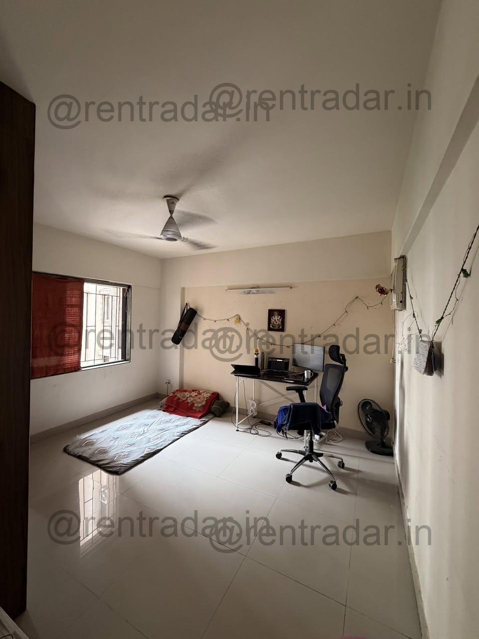 Room in 3 Bhk at Kharadi (accolade Society)