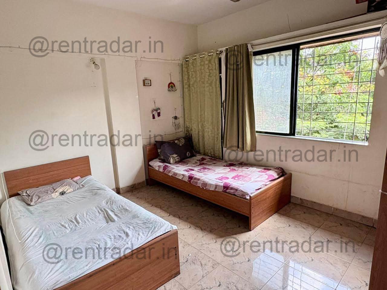 Room Available at Viman Nagar