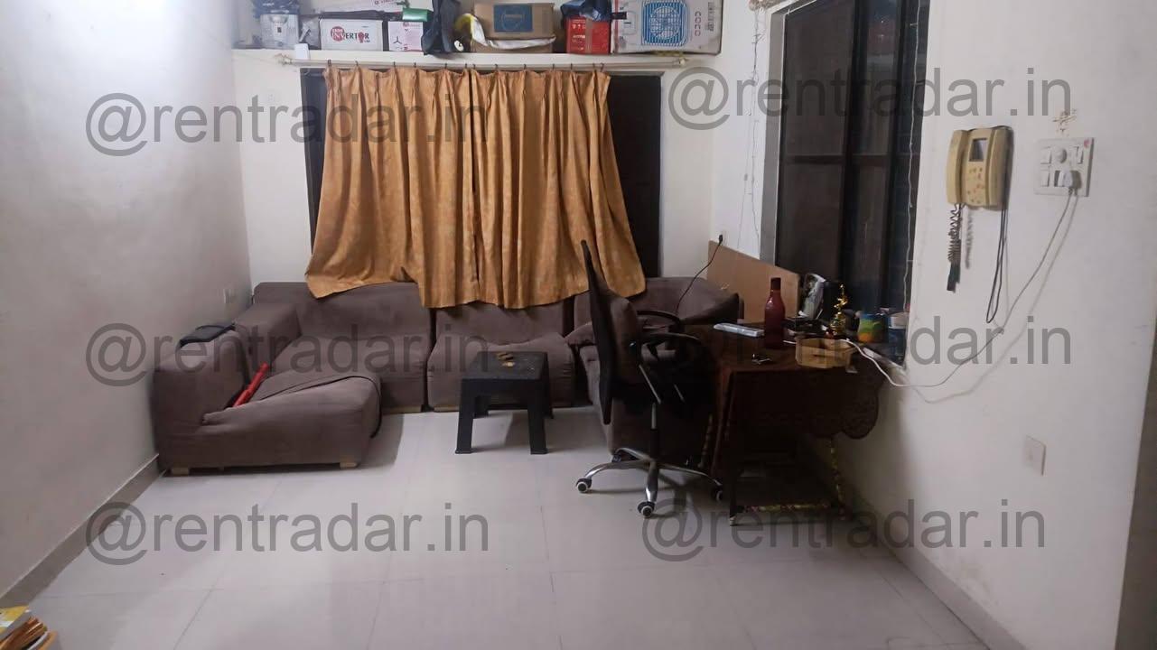 Room in 2bhk at Kusmade Colony, Vishrantwadi