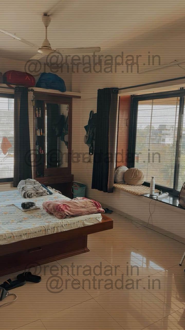 Room in 2 Bhk at Shastrinagar, Yerawada (hermes Heritage)