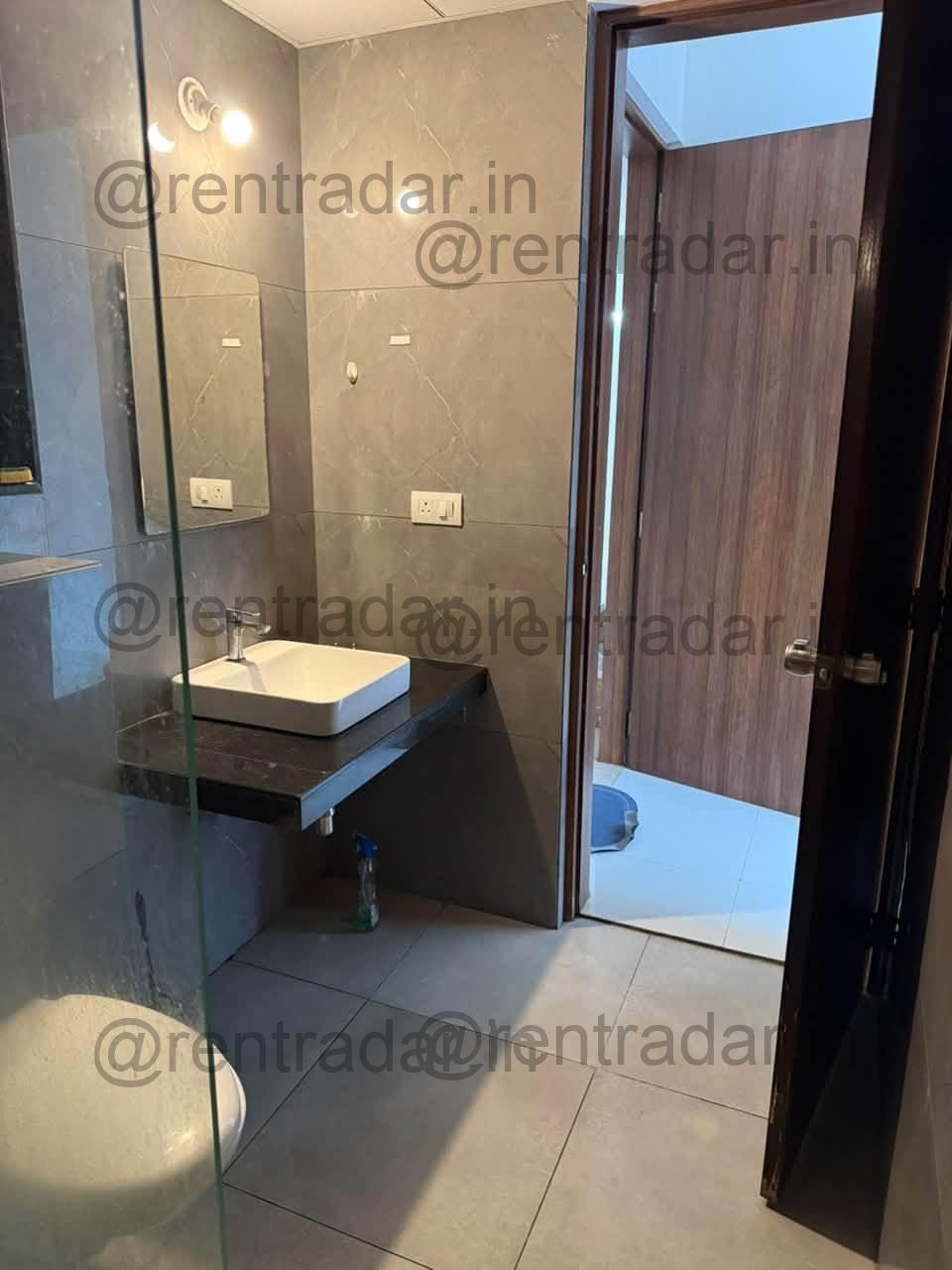 Room in 3 Bhk at Kharadi