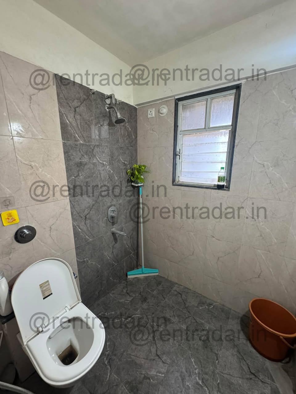 Room in 3bhk at Tingre Nagar (29 Gold Coast)